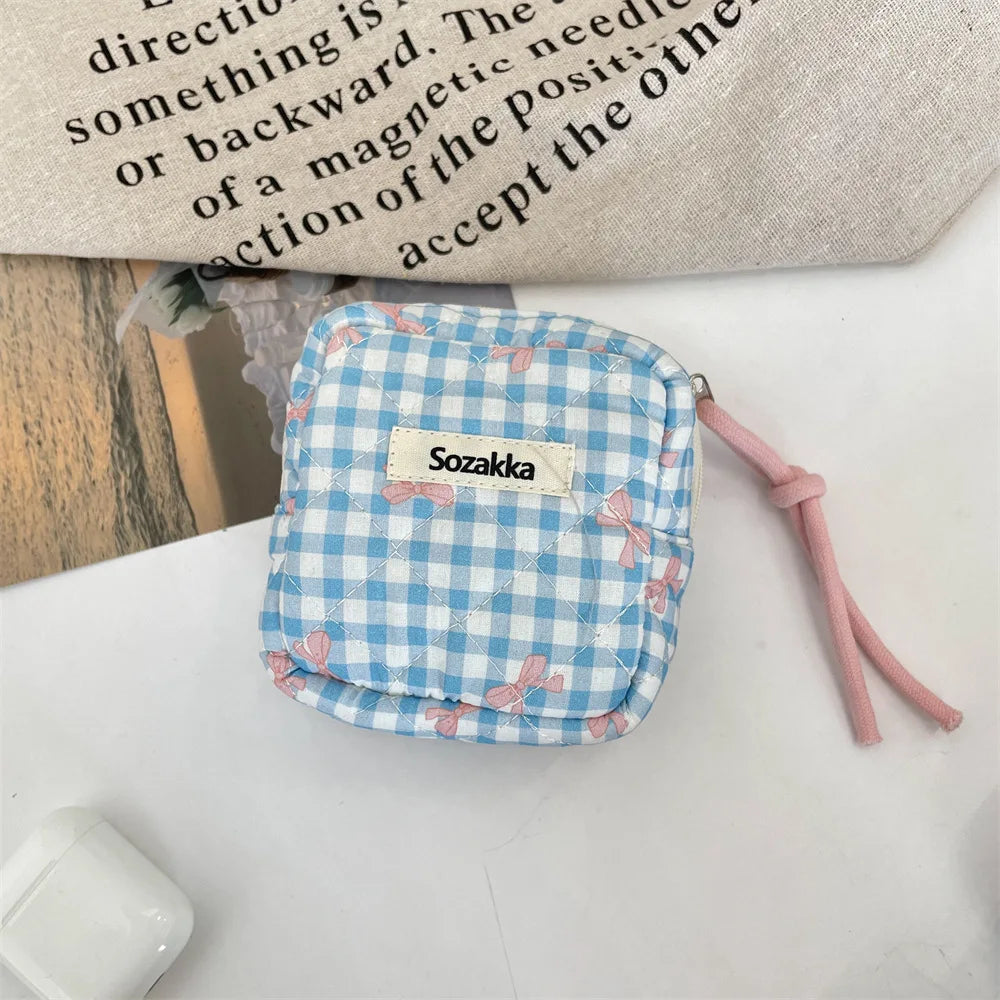 Mini Cute Plaid Square Cosmetic Bag Women Portable Earphones Lipstick Sanitary Napkins Storage Pouch Small Makeup Zipper Bags