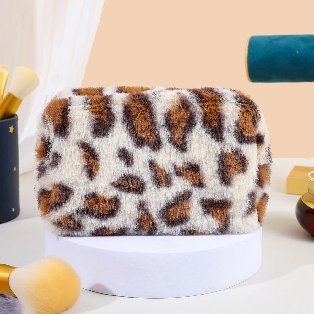 Leopard Print Makeup Bags for Women Plush Travel Cosmetic Bag Organizer Case Lady Girls Make Up Case Necessaries Handbags Case