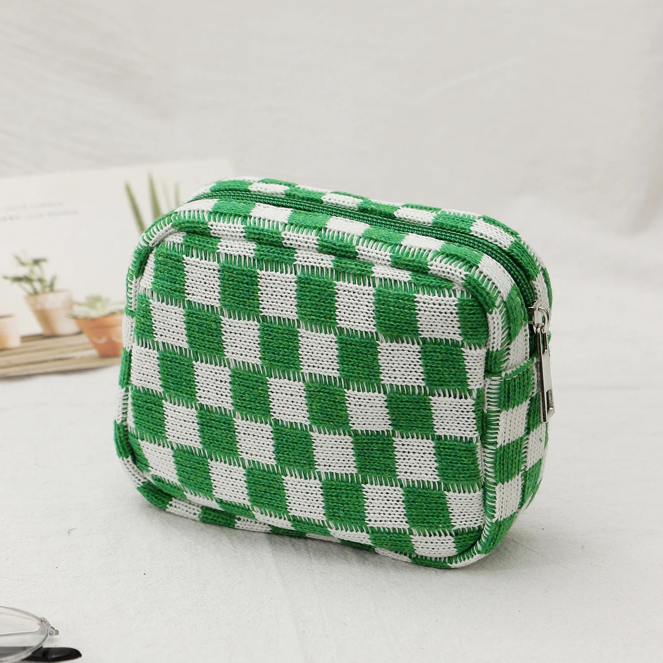 Checkerboard Cosmetic Bag Knitted Toiletry Storage Bag Colorful Makeup Pouch Organizer Checkered Pattern Cosmetic Bag