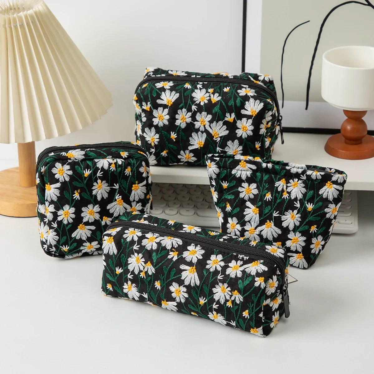 Floral Embroidery Women Cosmetic Bag Canvas Zipper Make Up Bag Travel Washing Makeup Organizer Beauty Case Storage Pouch