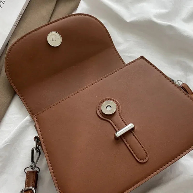 Fashion Women Crossbody Saddle Bag PU Leather Small Handbags Purses Retro Semicircle Designer Messenger Bags Female Clutch Tote