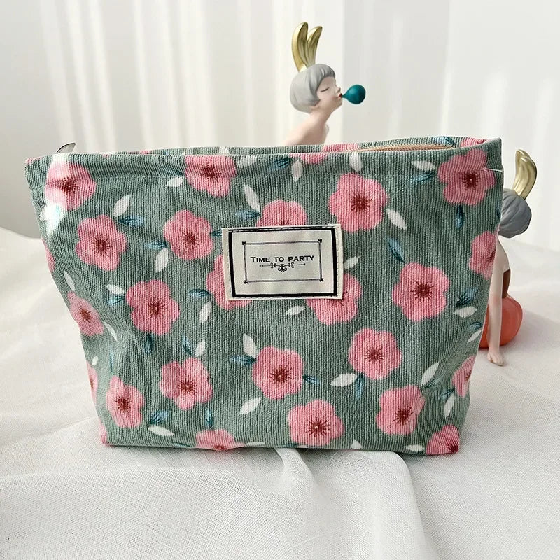 Fashion Retro Flowers Print Cosmetic Bag Canvas Washing Bag Large Capacity Women Travel Cosmetic Pouch Make Up Storage Bags