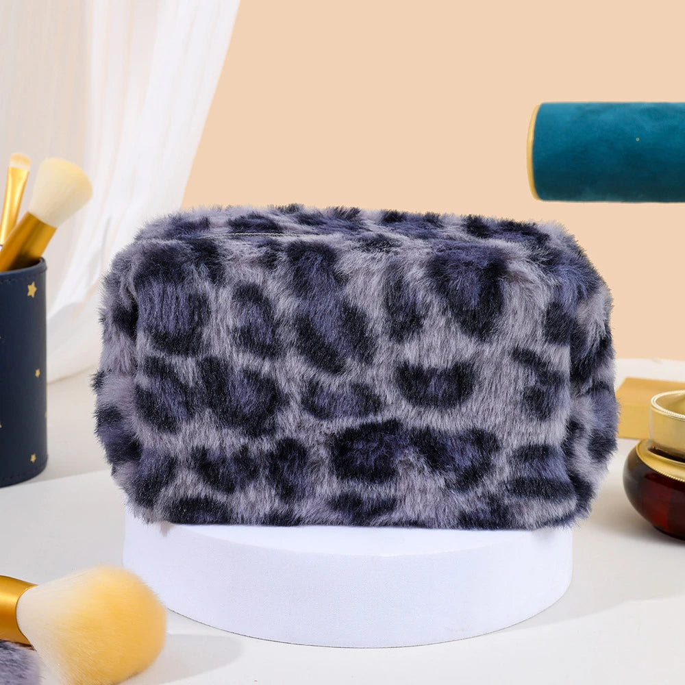 Leopard Print Makeup Bags for Women Plush Travel Cosmetic Bag Organizer Case Lady Girls Make Up Case Necessaries Handbags Case