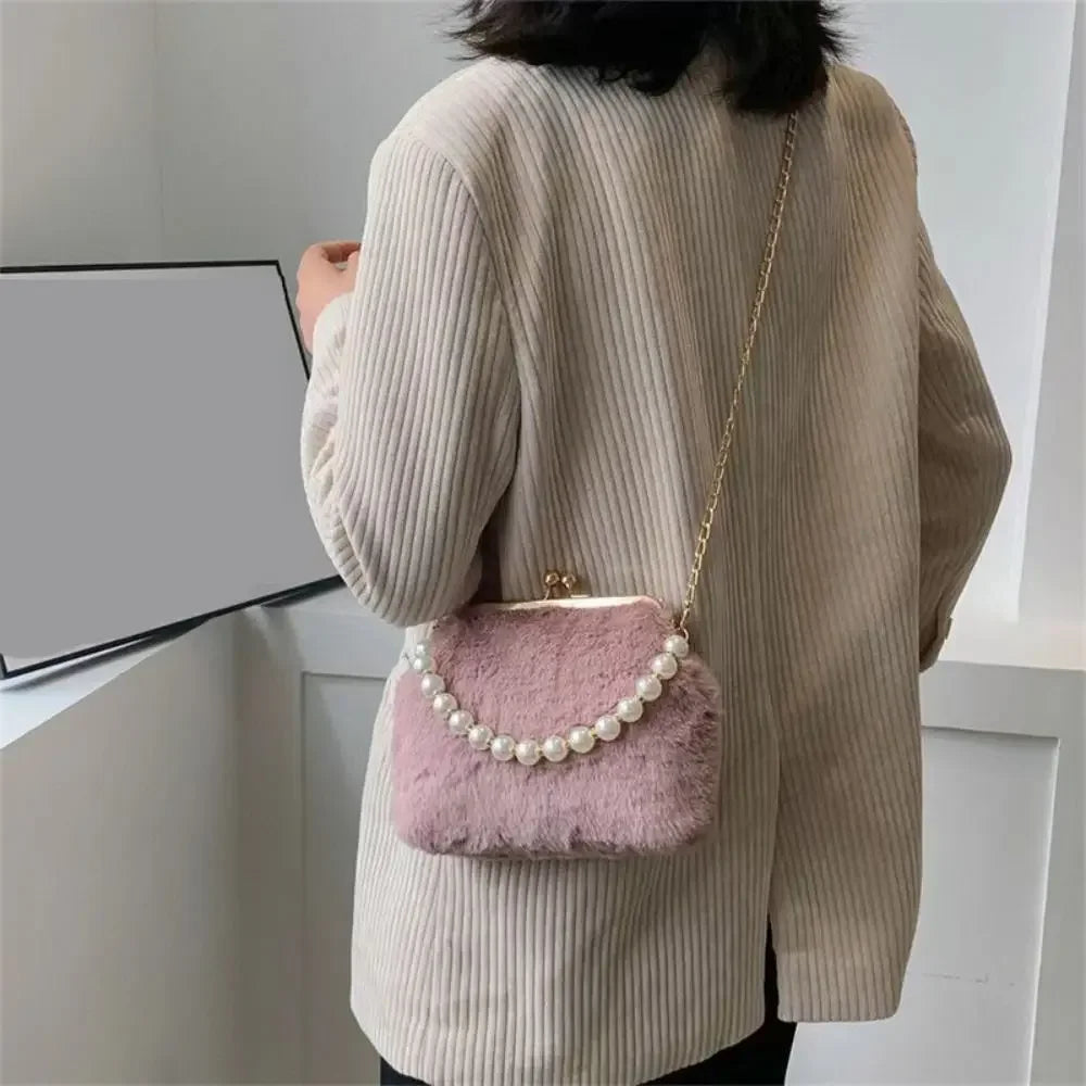 Shell Shape Plush Shoulder Bag Lightweight Large Capacity Crossbody Furry Tote