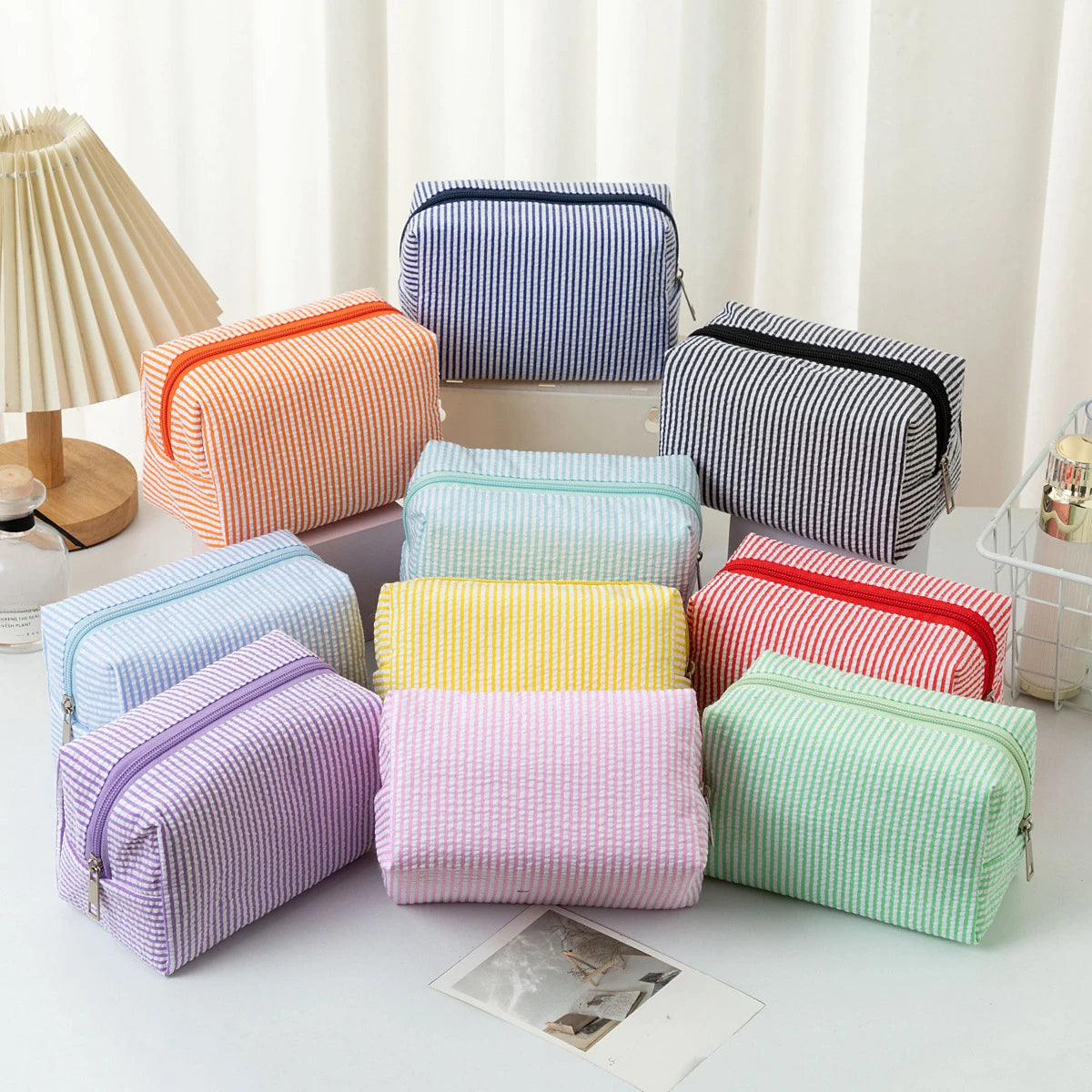 New Fashion Striped Women Cosmetic Bag Portable Zipper Makeup Travel Organizer Female Handbag Toiletry Pouch For Girls