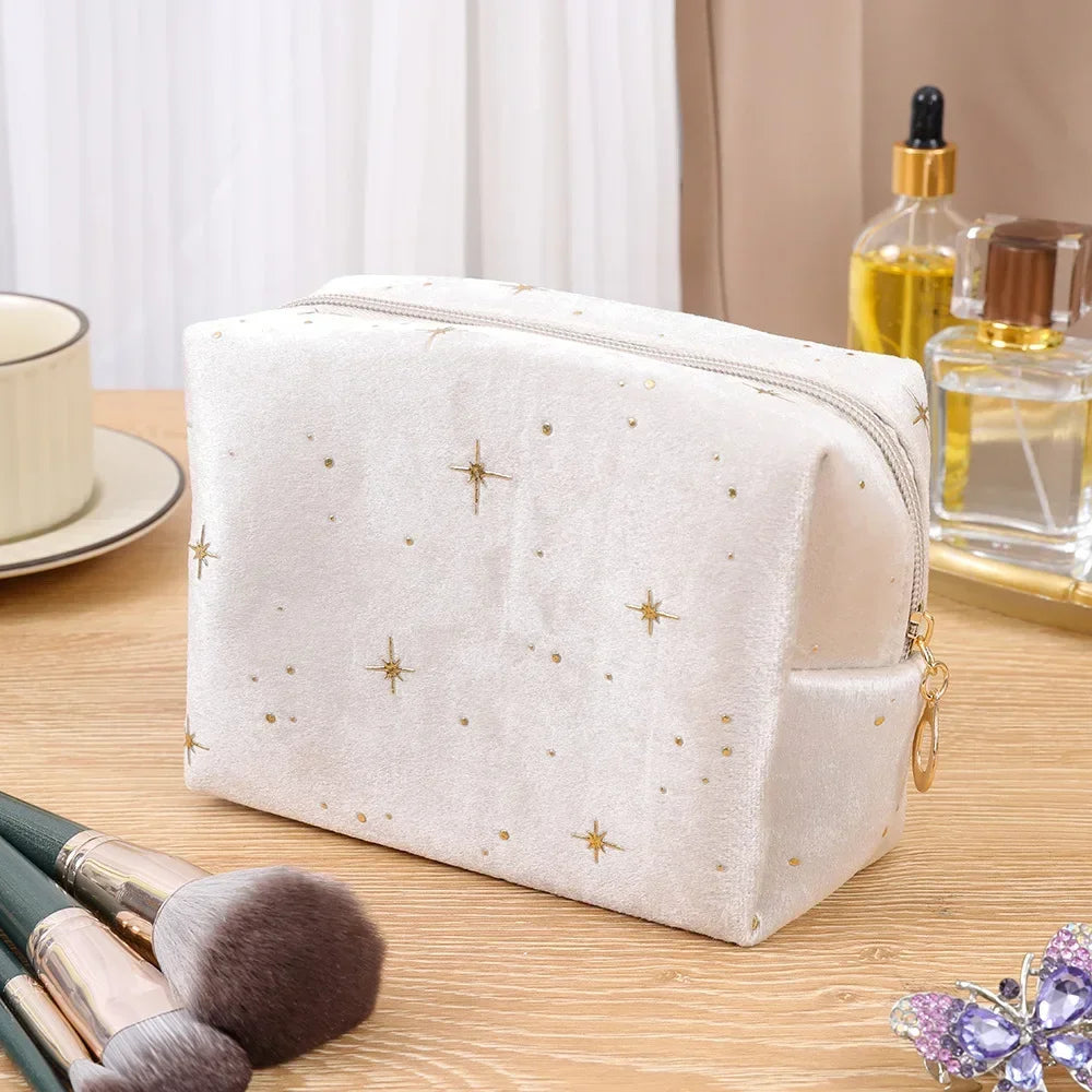 1pcs Velvet Makeup Bag Women Cosmetic Bag Travel Cosmetic Organizer Zipper Coin Purse Mini Cute Purse Key Lipstick Storage Bag