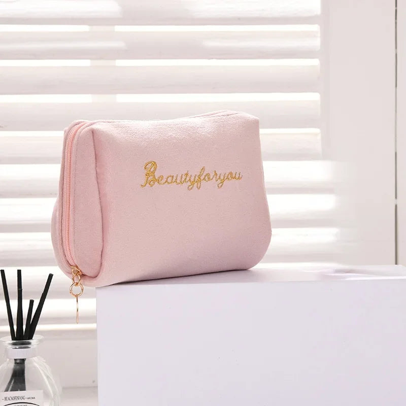 1 Pc Velvet Women Cosmetic Bag Travel Large Makeup Bag Solid Color Zipper Lipstick Storage Bags Female Make Up Organizer Pouch