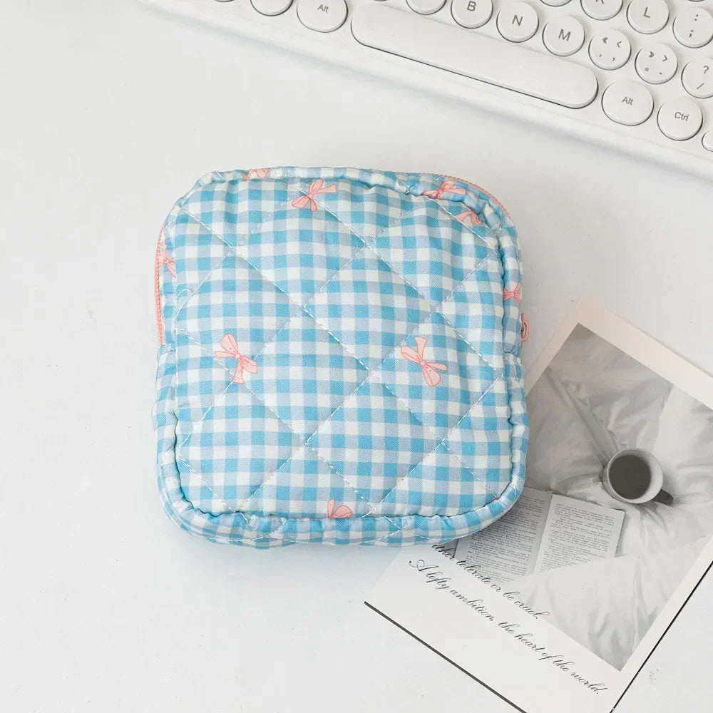 Korean Girls Heart Print Makeup Case Cute Women Zipper Square Mini Lipstick Cosmetic Bag Sanitary Napkin Storage Bags