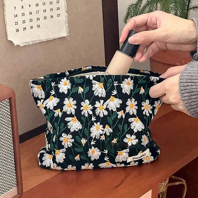 Cosmetic Bag Women Floral Makeup Case Organizer Korean Embroidery Cosmetic Pouch Travel Toiletry Bag Corduroy Canvas Beauty Case