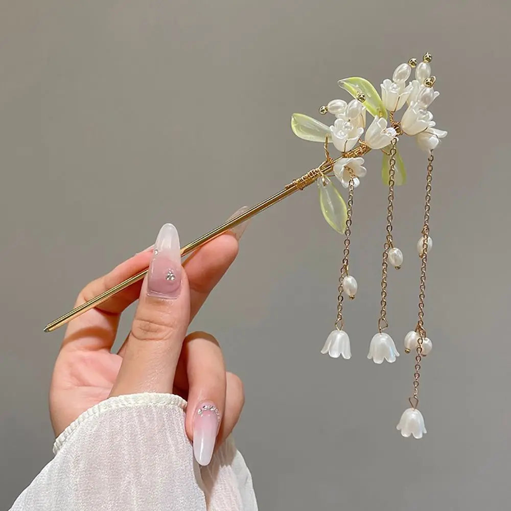 1Pcs New Hair Clip Ancient Chinese Hairpin New Chinese Style Palace Hanfu Hair Stick with Tassels Traditional Hair Insert