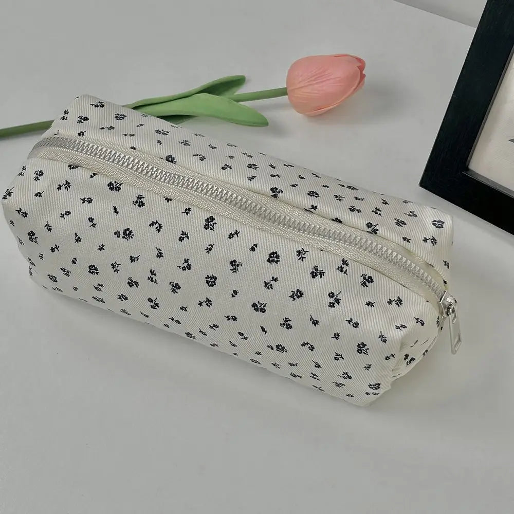 Small Fresh Floral Pen Bag Large Capacity Pencil Case Multifunctional Stationery Storage Bag Student School Organizer Supplies