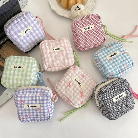 Mini Cute Plaid Square Cosmetic Bag Women Portable Earphones Lipstick Sanitary Napkins Storage Pouch Small Makeup Zipper Bags