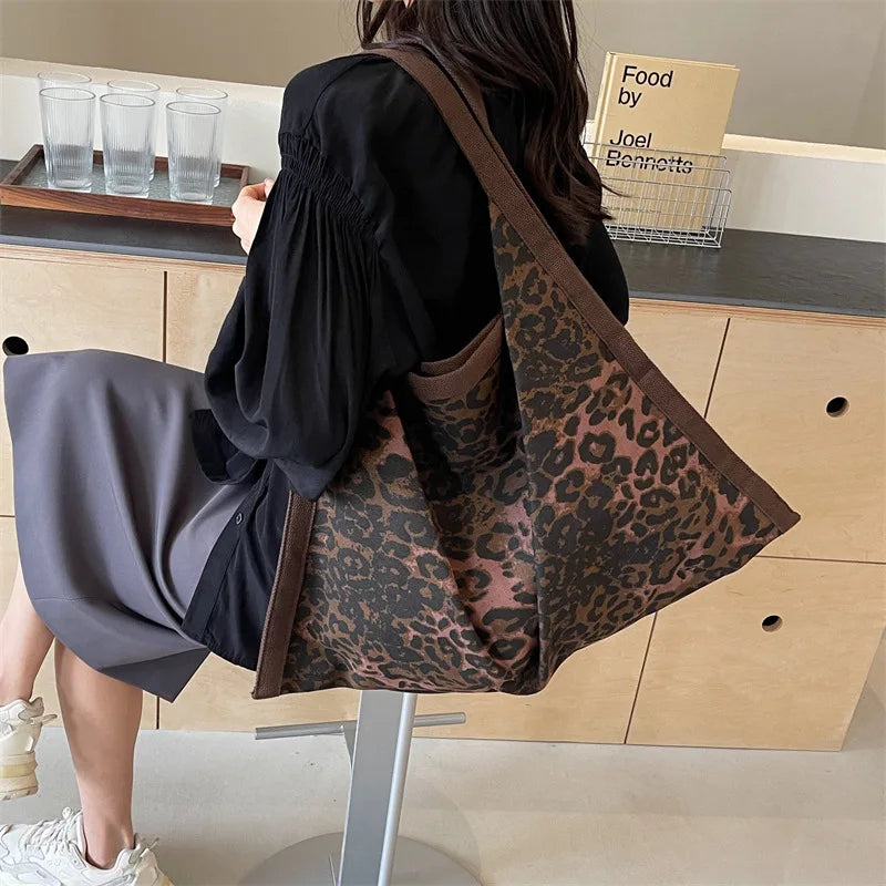 Leopard Print Nylon Tote Bag - Large Capacity Shoulder Crossbody