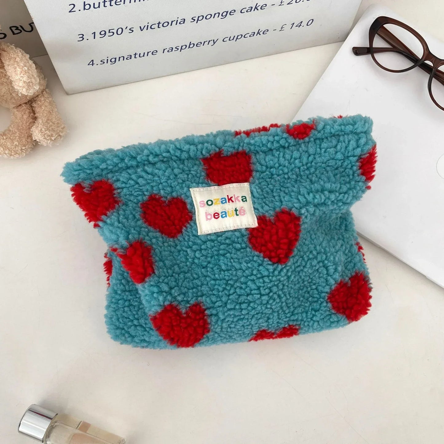 Fashion Retro Striped Clutch Bag Women Cosmetic Bag Plush Toiletry Bag Makeup Bags Makeup Pouch Case Travel Cosmetic Organizer