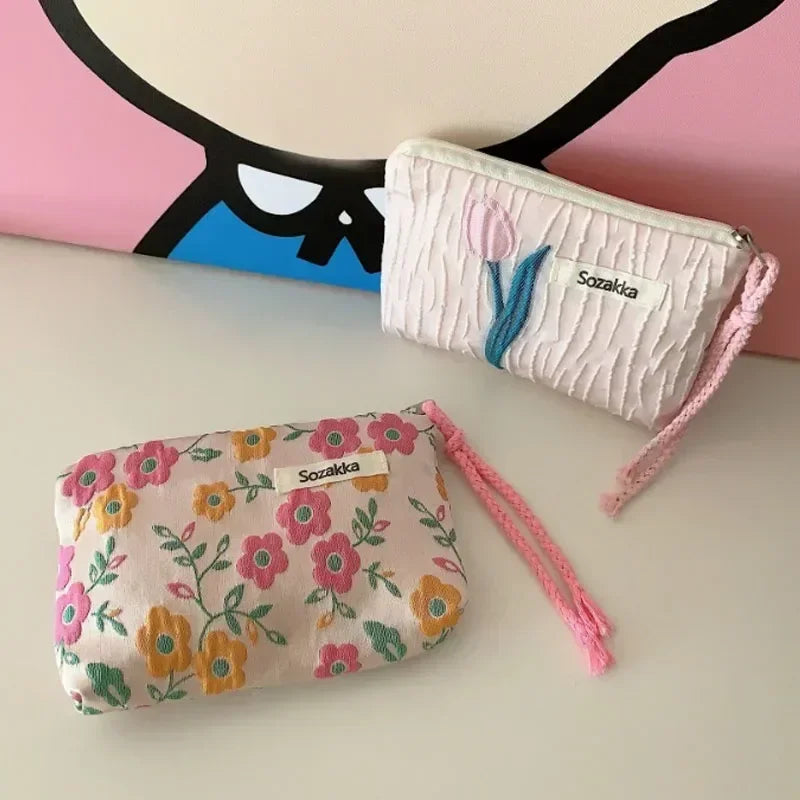 Red Green Floral Cute Women Wallet Mini Clutch Purse Coin Purse Cotton Fresh Cute Card Bag Sanitary Napkins Bag Earphone Bag