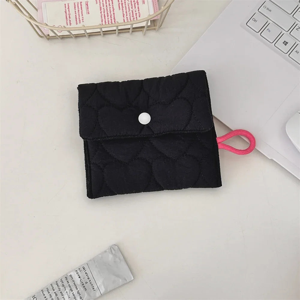 Candy Color Heart Shaped Cosmetic Bag Women Portable Earphones Lipstick Sanitary Napkins Storage Pouch Small Makeup Zipper Bags