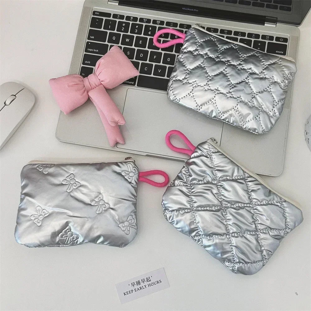 Waterproof Silver Love Bow Pattern Cute Coin Purse Small Clutch Coin Wallet Lady Girls Earphone Coin Key Money Storage Bag Pouch