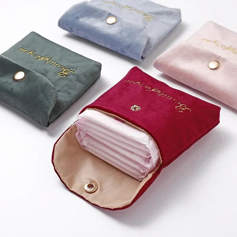 Women Girl Velvet Cute Small Cosmetic Bag Travel Napkin Sanitary Pad Lipstick Organizer Bag Purse Pouch Makeup Bags Case Pouch