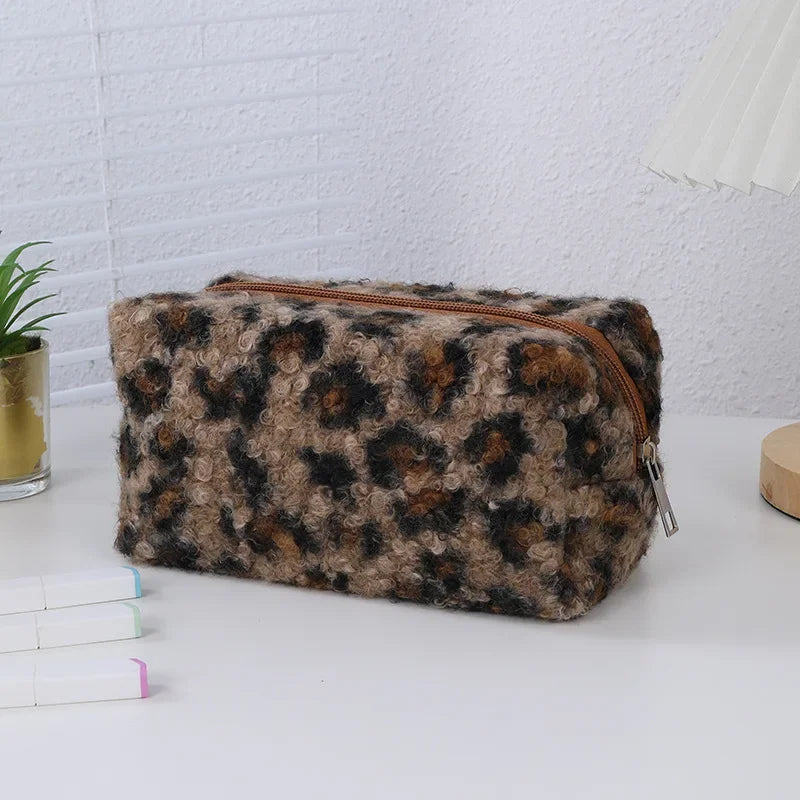 Leopard Print Soft Plush Travel Cosmetic Bag Lipstick Brush Toiletry Kit Storage Bag Women Makeup Handbags Organizer Pouch Bag