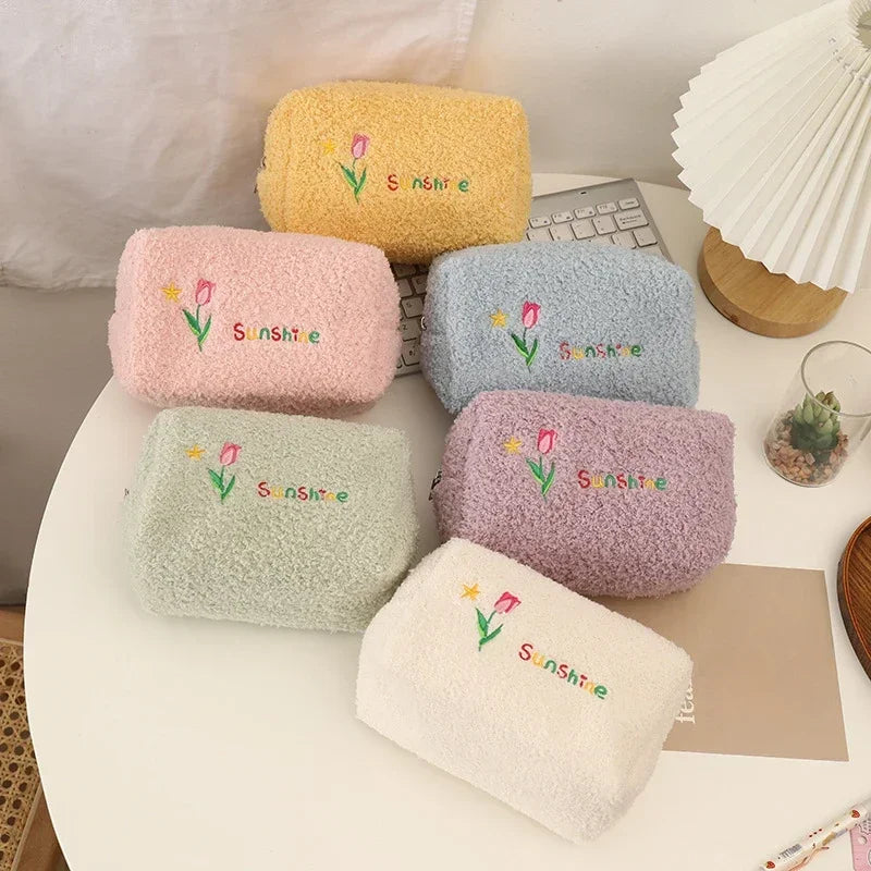 Cute Cosmetic Storage Bag Embroidered Flowers Cosmetic Bag Pencil Case Soft plush Makeup Bag for Lipstick Jewelry Pouch