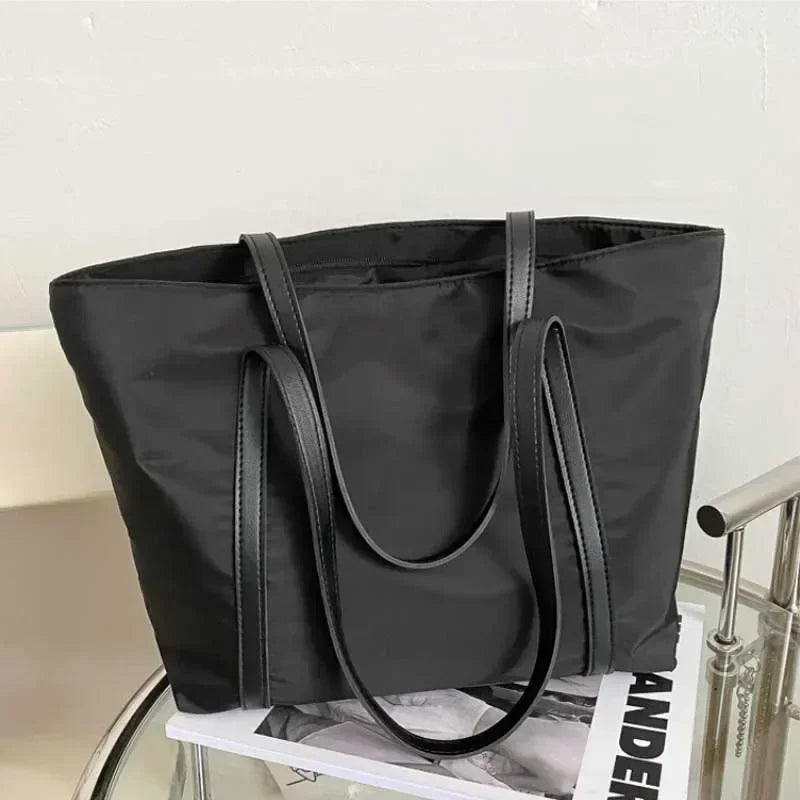 Women's Large Capacity Oxford Tote Bag with Zipper