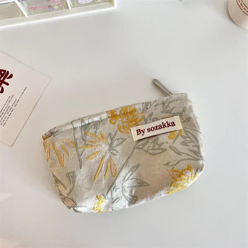 Women Floral Makeup Bags Korean Fashion Women Cosmetic Bag Make Up Organizer Pouch Pencil Case Makeup Brushes Storage Bag