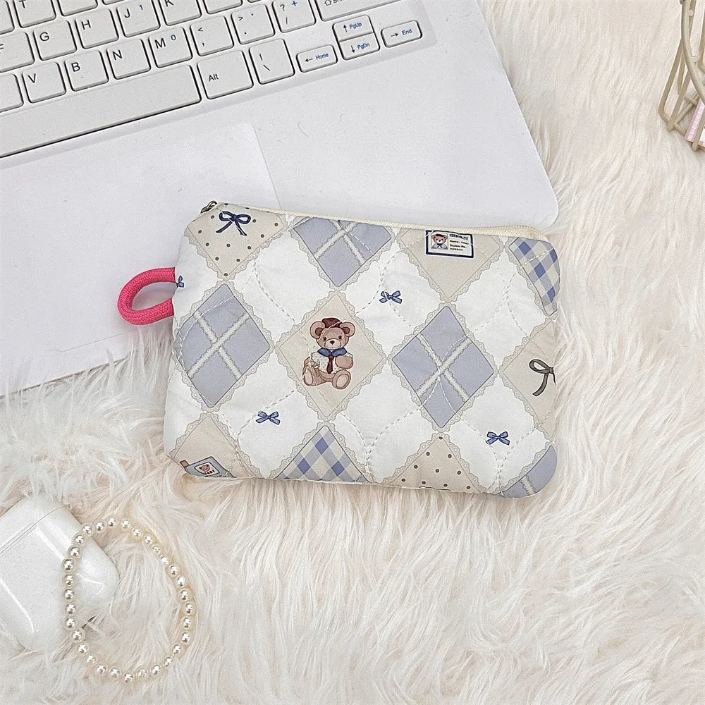 Cute Cartoon Small Travel Cosmetic Lipstick Earphone Card Portable Storage Bag Purse Women Mini Makeup Handbags Wallet Pouch Bag