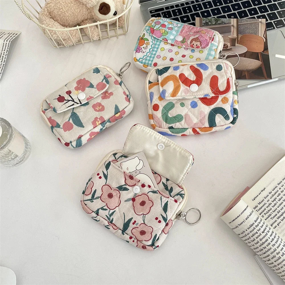 Cute Cartoon Small Travel Cosmetic Lipstick Earphone Card Portable Storage Bag Purse Women Gift Pouch Make Up Bags Organizer