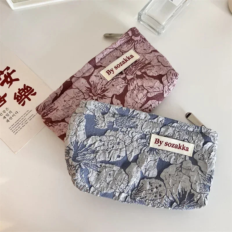 Korean Style 3D Flower Printed Makeup Bag for Women Small Cosmetic Bag Make Up Brushes Lipsticks Storage Bag Cute Pencil Case