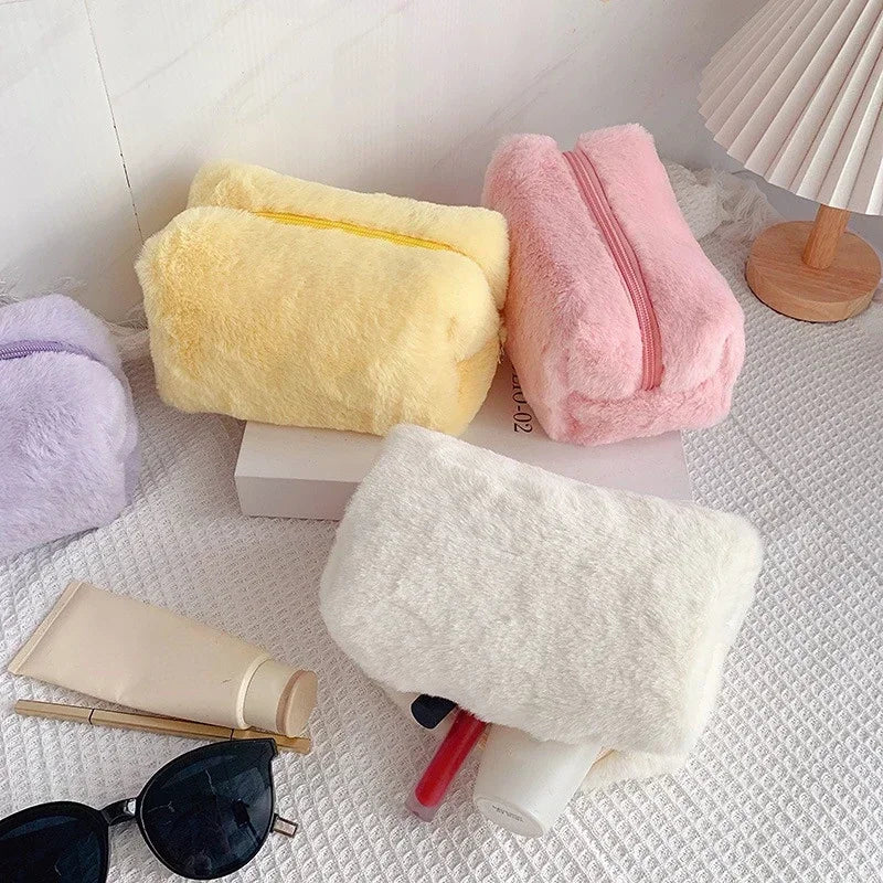 1 Pc Solid Color Plush Makeup Bag for Women Soft Portable Travel Cosmetic Organizer Case Cute Lady Make Up Bag Necessaries