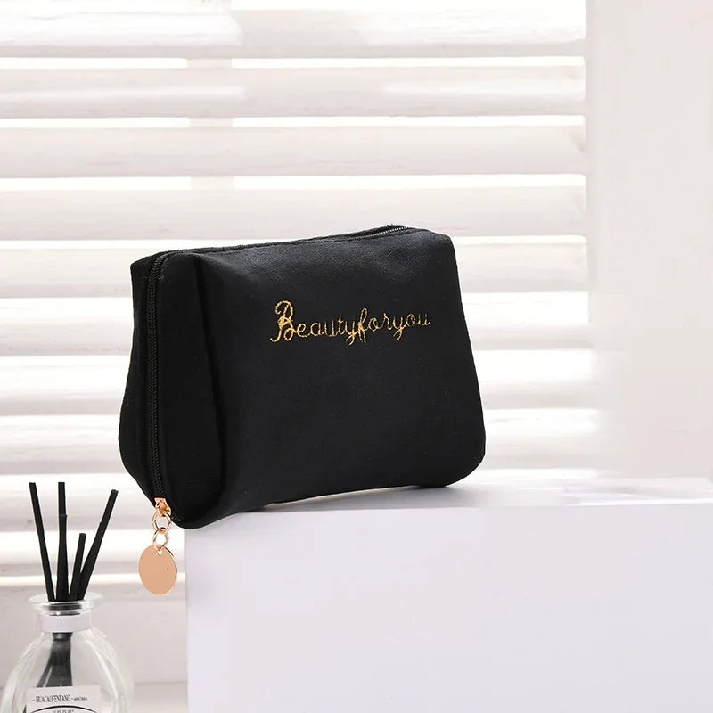 1 Pc Velvet Women Cosmetic Bag Travel Large Makeup Bag Solid Color Zipper Lipstick Storage Bags Female Make Up Organizer Pouch