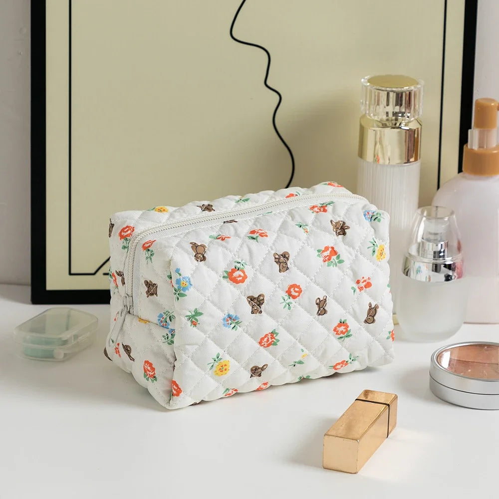 Fashion Flower Makeup Storage Bag Portable Travel Organizer Cosmetic Toiletry Pouch Cute Make Up Handbag Floral Bags