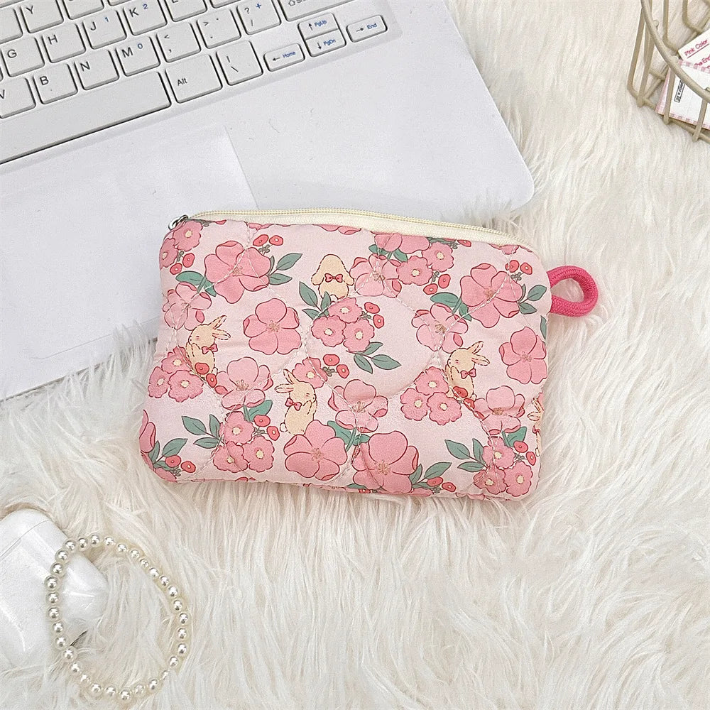 Cute Cartoon Small Travel Cosmetic Lipstick Earphone Card Portable Storage Bag Purse Women Mini Makeup Handbags Wallet Pouch Bag