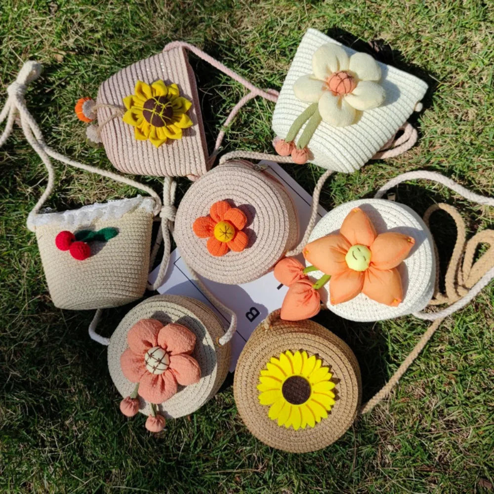 Handmade Flower Straw Mini Shoulder Bag for Women and Girls