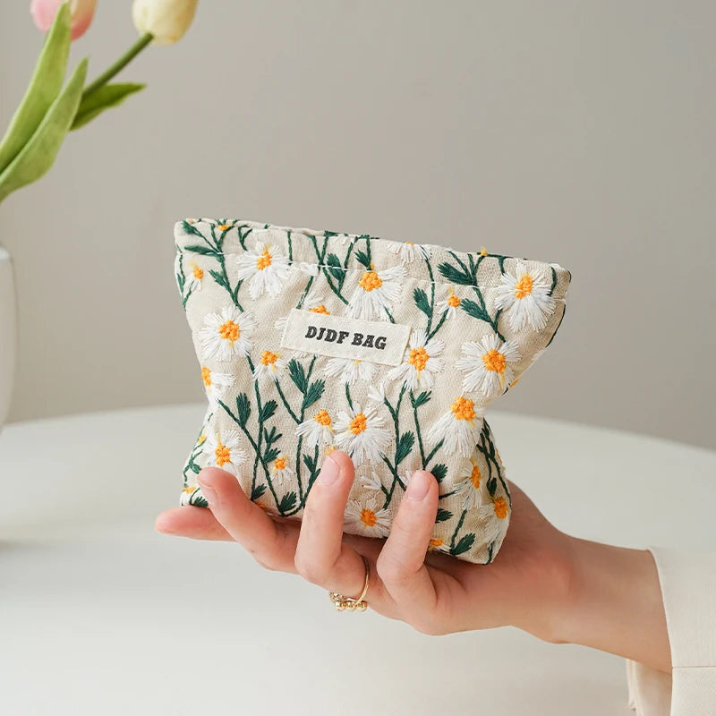 Mini Female Cosmetic Bag Portable Red Soft Small Sanitary Napkin Storage Bag Commuter Coin Key Bag Portable Bank Card Bag