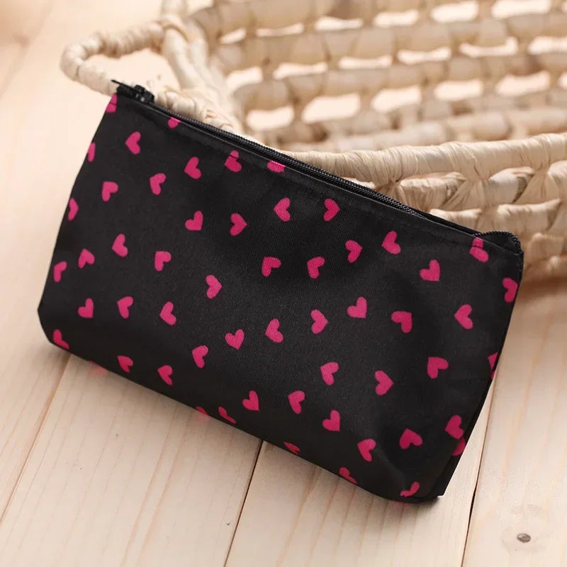 Girl Cosmetic Bag Heart Print MakeUp Bag Toiletries Organizer Wash Storage Makeup Bag Organizer Beauty Case