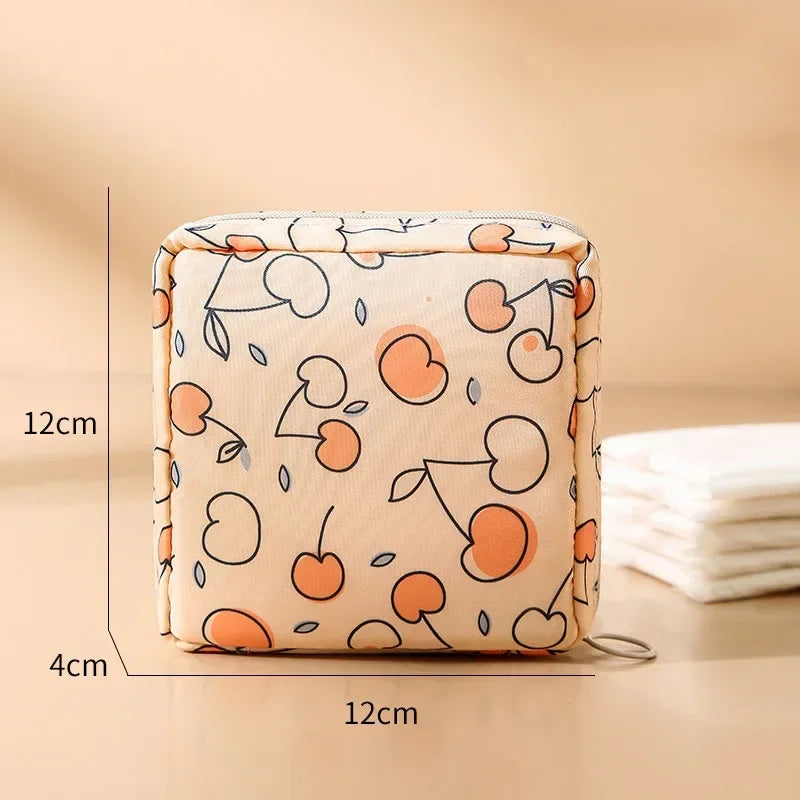 Heart Print Sanitary Napkins Storage Bag Feminine Period Pouch Portable Tampon Organizer Bag Mini Makeup Lipstick Storage Pouch