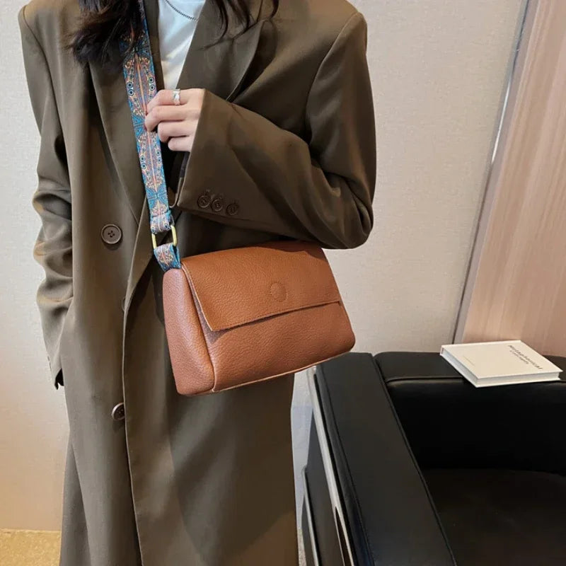 Solid Leather Tote Crossbody Bag for Women 2025 Tend Female Simple Shoulder Side Bag Quality Female Handbags and Purses