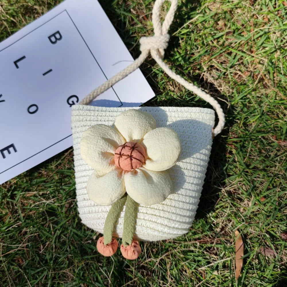 Handmade Flower Straw Mini Shoulder Bag for Women and Girls