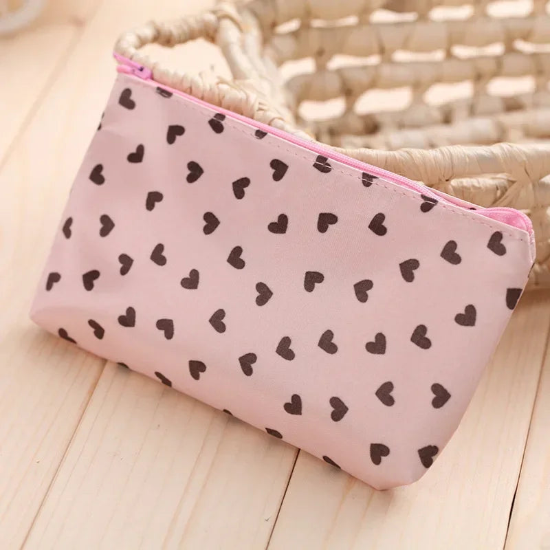 Girl Cosmetic Bag Heart Print MakeUp Bag Toiletries Organizer Wash Storage Makeup Bag Organizer Beauty Case