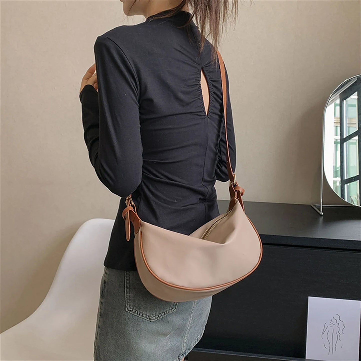 PU Leather Women's Crossbody Bag - Large Capacity Half Moon Dumpling Shoulder Bag