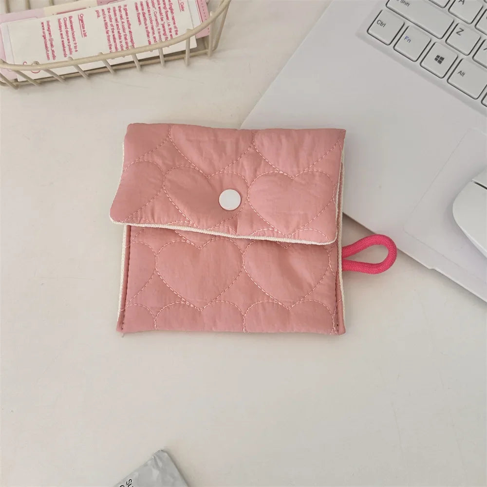 Candy Color Heart Shaped Cosmetic Bag Women Portable Earphones Lipstick Sanitary Napkins Storage Pouch Small Makeup Zipper Bags