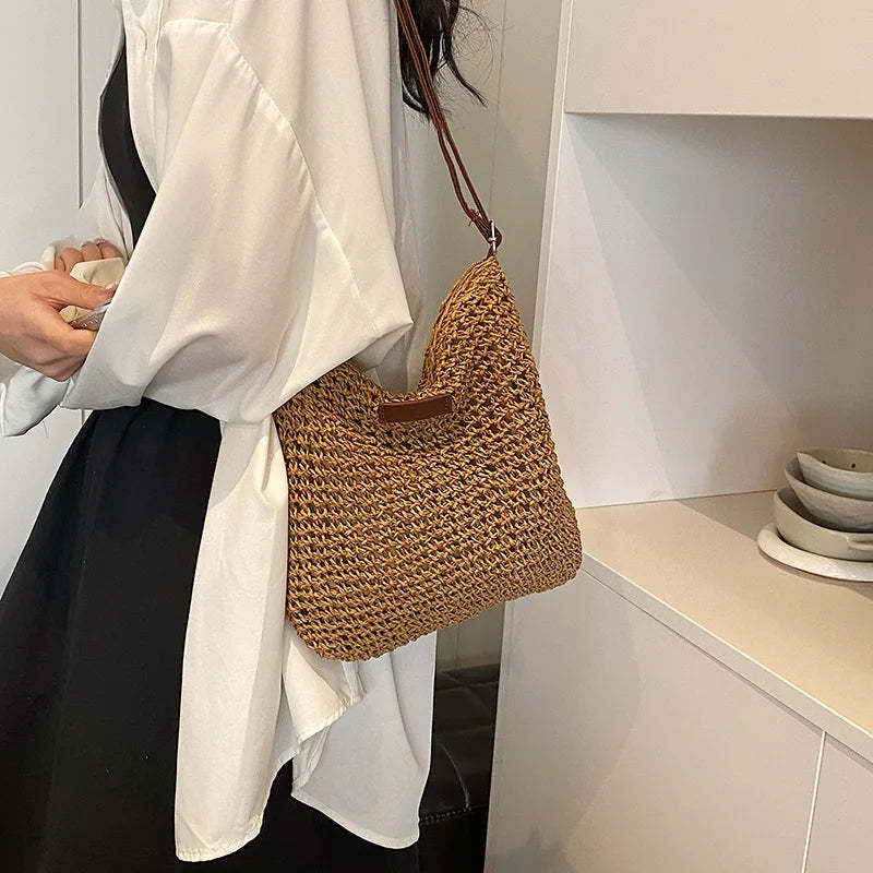 Bohemian style women's handbag, daily crossbody straw woven bag, simple work matching armpit bag