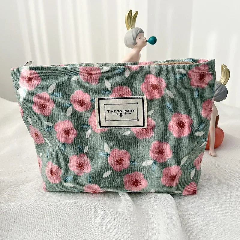 Retro Flower Print Cosmetic Bag Large Women Corduroy Beauty Makeup Bag Travel Cosmetic Organizer Wash Toiletry Storage Bag