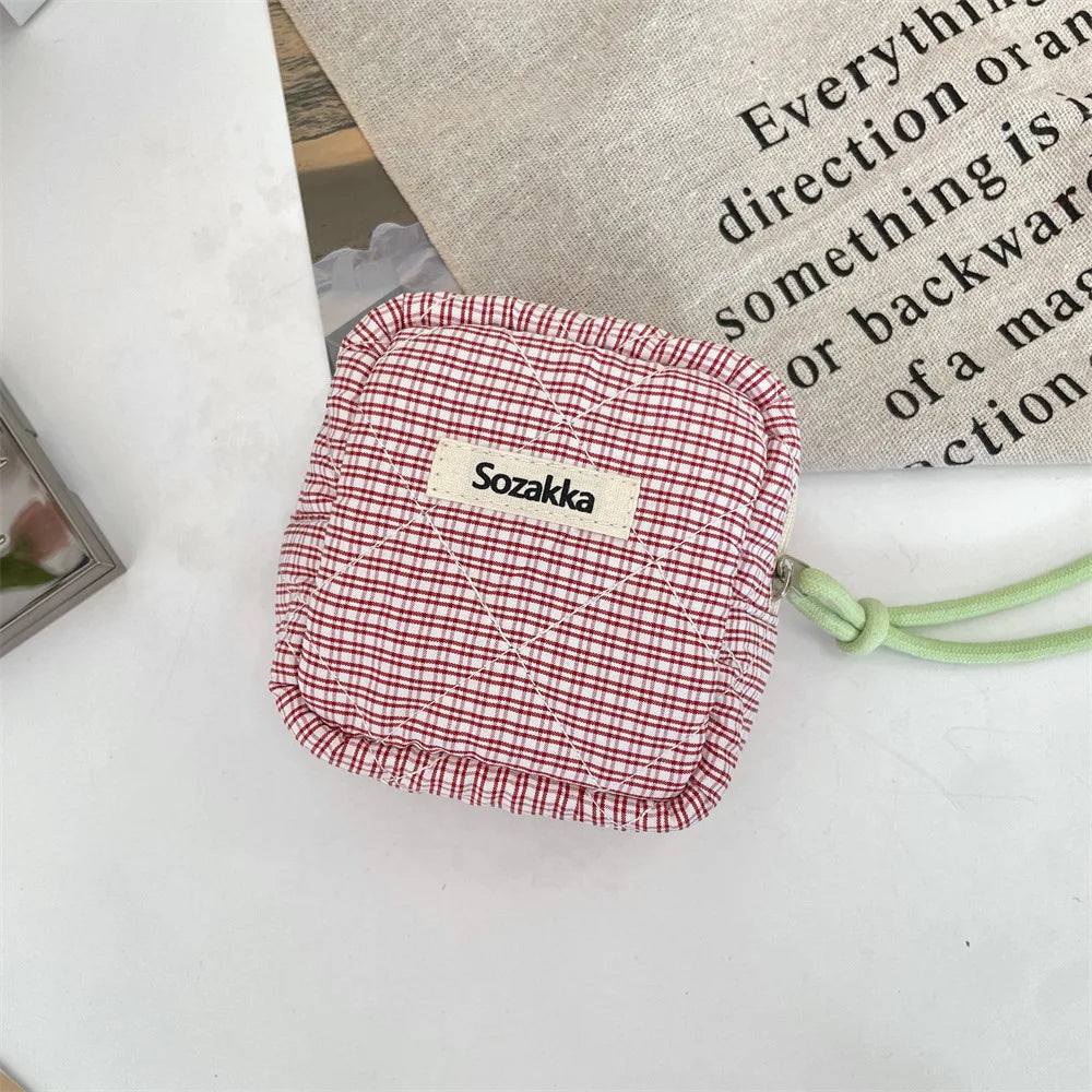 Mini Cute Plaid Square Cosmetic Bag Women Portable Earphones Lipstick Sanitary Napkins Storage Pouch Small Makeup Zipper Bags