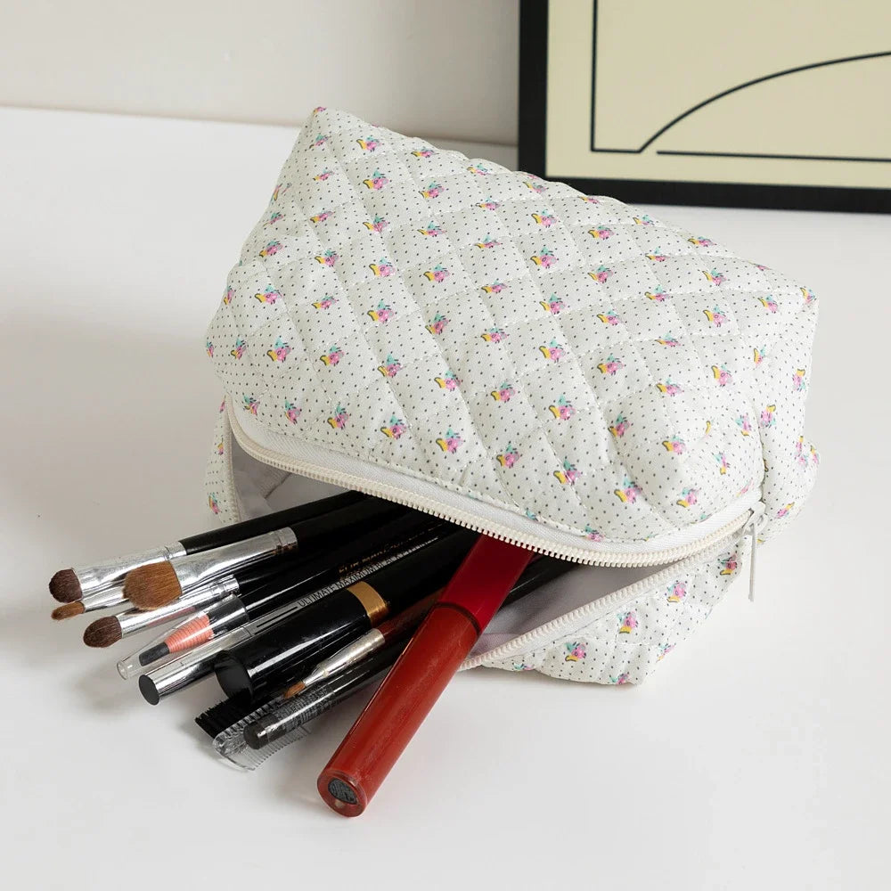 Fashion Flower Makeup Storage Bag Portable Travel Organizer Cosmetic Toiletry Pouch Cute Make Up Handbag Floral Bags