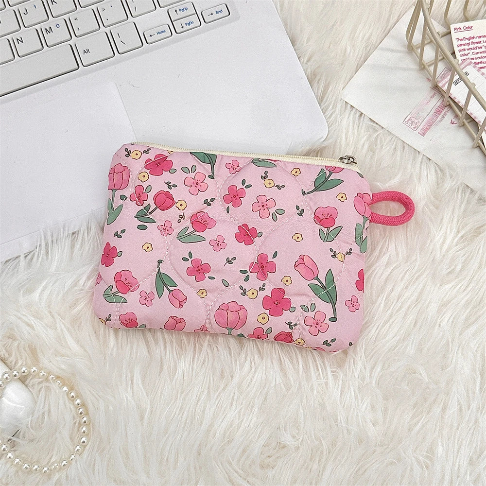 Cute Cartoon Small Travel Cosmetic Lipstick Earphone Card Portable Storage Bag Purse Women Mini Makeup Handbags Wallet Pouch Bag