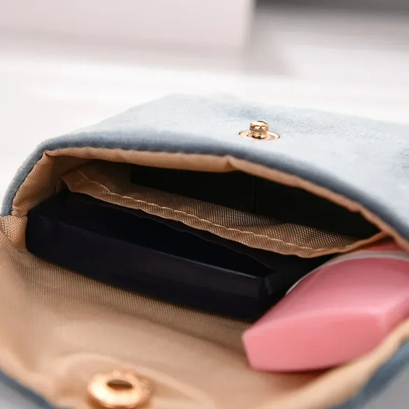 Women Velvet Soft Small Cosmetic Bag Hasp Girl Lipstick Bag Sanitary Pads Organizer Pouch Travel Makeup Bags Mini Beauty Case