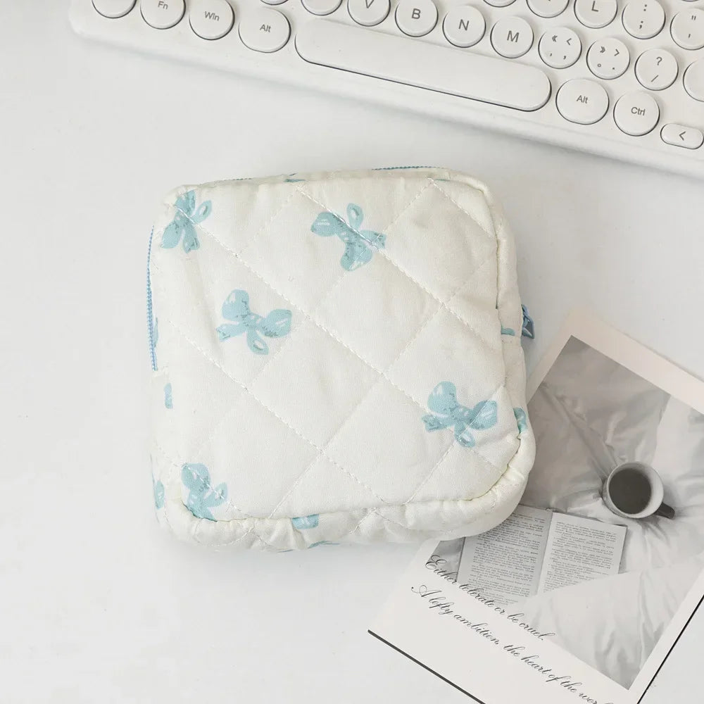 Women Sanitary Napkin Storage Bag Portable Cotton Pad Pouch Cosmetic Bags Girls Travel Makeup Bag Tampon Holder Organizer